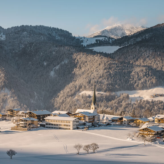 Brandenberg_Dorf_Winter_2023_Alpbachtal_Tourismus_Foto_Matha╠êus_Gartner__3_.jpg  